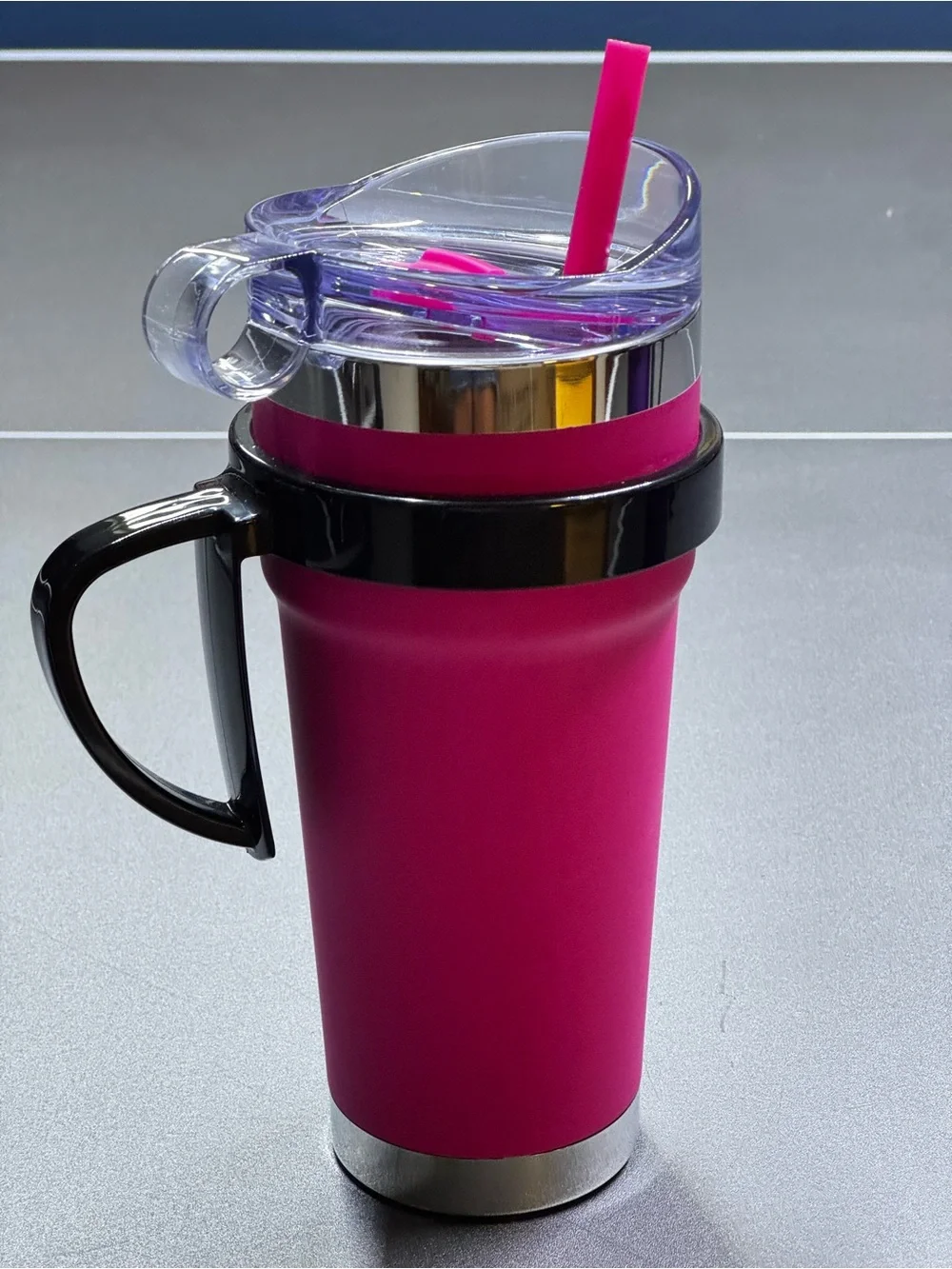NEW Dunkin’ Donuts 24oz Pink Tumbler Summer 2020